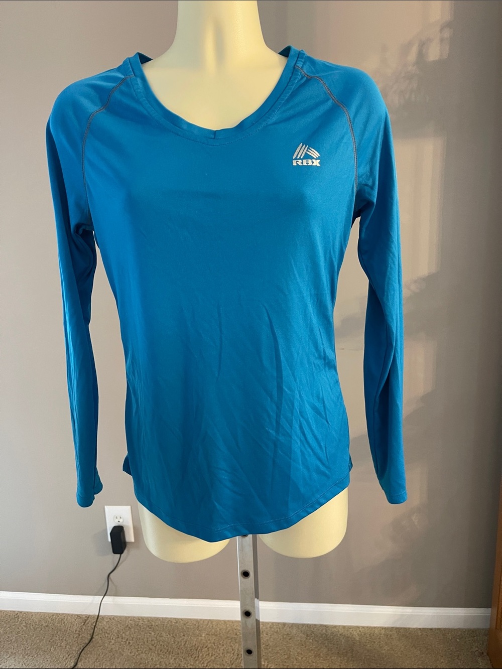 RBX Women’s Long-Sleeve Performance Top — Teal Blue  EUC